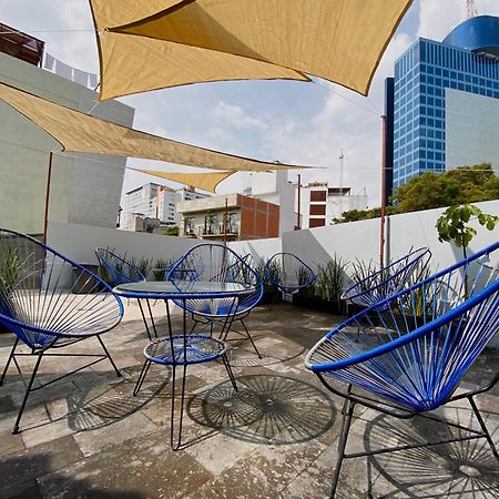 Roomies Hostel - World Trade Center メキシコシティ エクステリア 写真