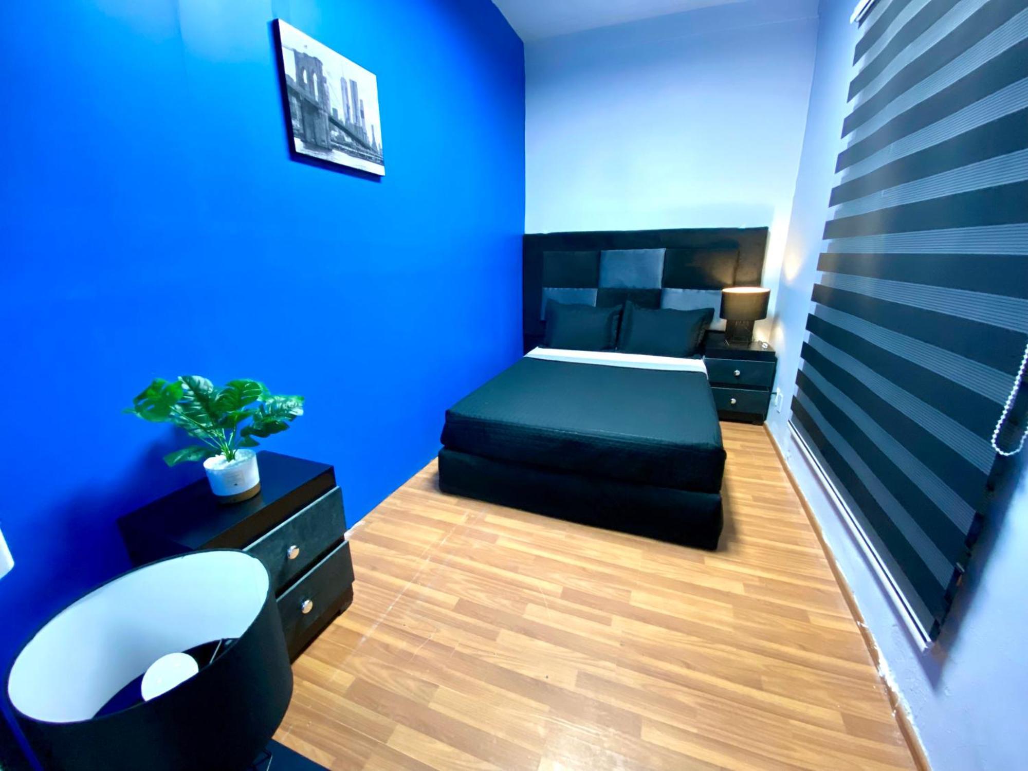 Roomies Hostel - World Trade Center メキシコシティ エクステリア 写真